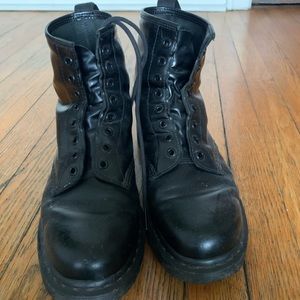 Doc Martens- All black size 9